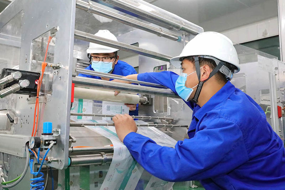 �T���L��