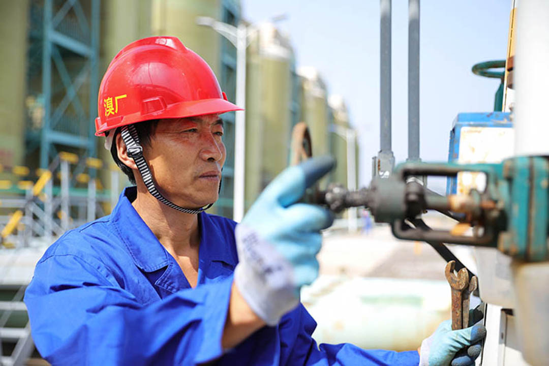 �T���L��